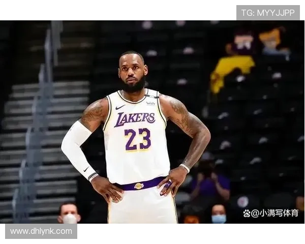 詹姆斯伤愈复出助湖人逆转获胜 詹皇再创历史新纪录引发热议